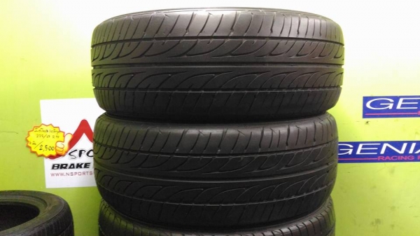 Dunlop LM703 215/55-17 Dunlop LM704 215/55-17 Dunlop LM703 215/55-17 Dunlop LM704 215/55-17