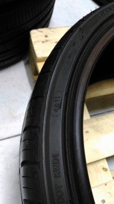 Rapid P609 # 215/35-18