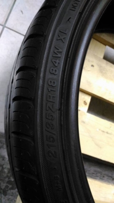 Rapid P609 # 215/35-18