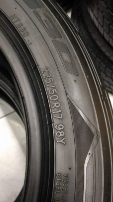 Nitto NT830 / Made in japan 225/50-17