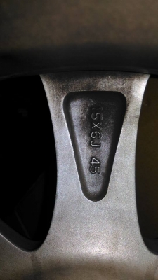 Max Mazda2 ขอบ15