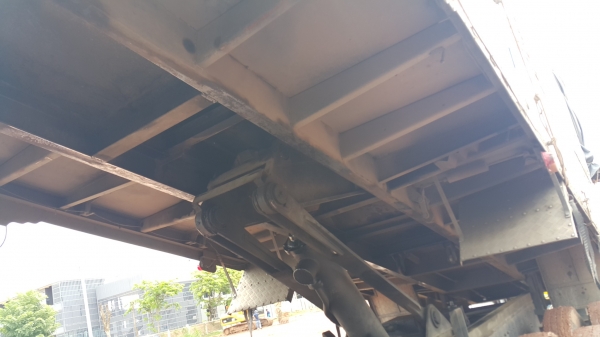 ขายรถ24 ล้อ แม่-ลูก กระบะเนียมคอกเกษตรดั้ม อู่.พรชัย HINO 320 ปี.47-49 รถสวย ราคา.2250000 สนใจรีบจองด่วน