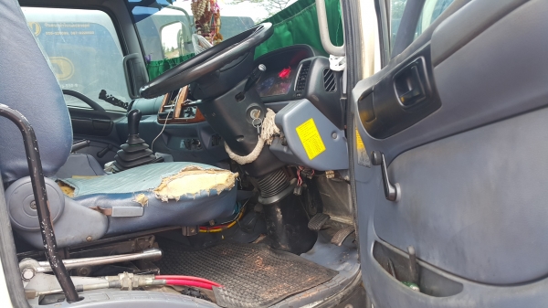 ขายรถ24 ล้อ แม่-ลูก กระบะเนียมคอกเกษตรดั้ม อู่.พรชัย HINO 320 ปี.47-49 รถสวย ราคา.2250000 สนใจรีบจองด่วน