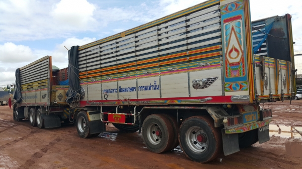 ขายรถ24 ล้อ แม่-ลูก กระบะเนียมคอกเกษตรดั้ม อู่.พรชัย HINO 320 ปี.47-49 รถสวย ราคา.2250000 สนใจรีบจองด่วน