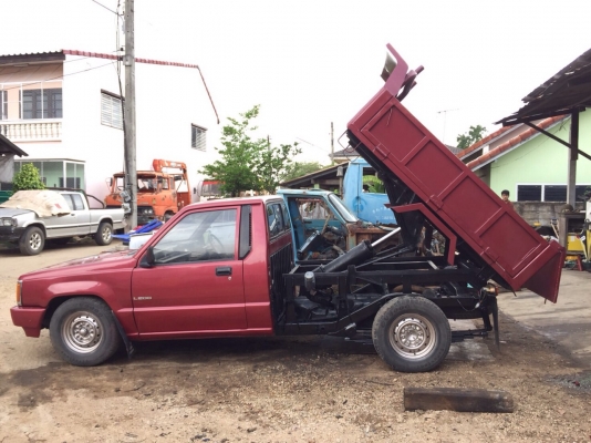 ขายรถดั๊มพ์กระบะ Mitsubishi L200 4D56 ทะเบียนภาษีเต็มพร้อมโอนแจ้งเปลี่ยนเป็นดั้มพ์เรียบร้อยช่วงล่างดี เครื่องดีสีสวยรถพร้อมใช้งาน สนใจติดต่อ 0903235895