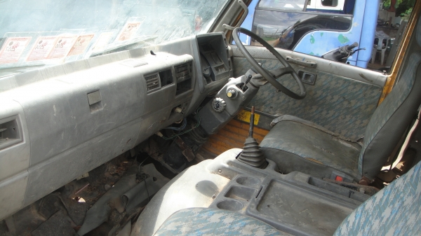 หัว HINO FC ฃุปเปอร์เสี่ยหัวสูง เดิมๆขาหน้า-หลัง ของครบ ภายในสวยมาก ราคาถูก