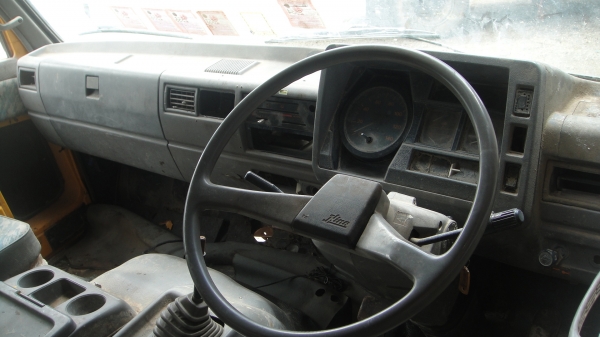 หัว HINO FC ฃุปเปอร์เสี่ยหัวสูง เดิมๆขาหน้า-หลัง ของครบ ภายในสวยมาก ราคาถูก