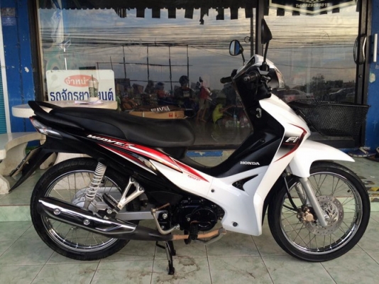 Honda Wave 110i Fi ตัวใหม่ รถปี58 สีขาว-ดำ สวยๆหัวฉีดประหยัดน้ำมัน
