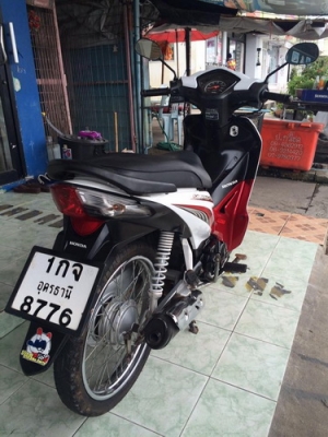 Honda Wave110i รถปี57 หัวฉีดประหยัดน้ำมัน สวยเครื่องดี ราคาถูกครับ