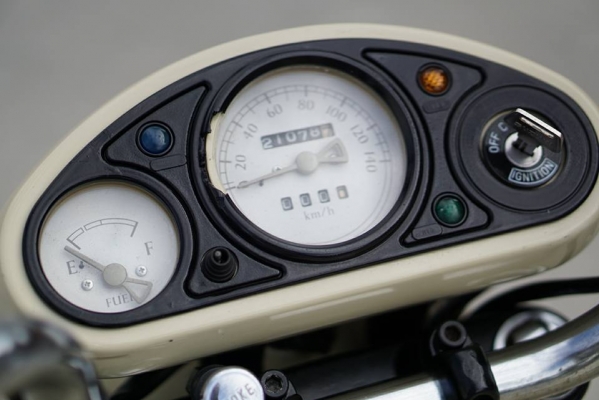 วุฒิ นนบุรี ขาย SUZUKI SW1 250.. ปี 1991 รถสภาพสวยเดิมเก็บงานมาแล้วพร้อมใช้