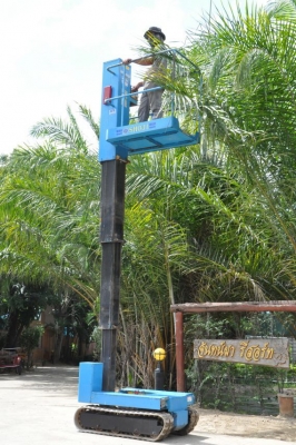 ขายรถกระเช้า AICHI ไฟฟ้า สูง4เมตร รับน้ำหนักได้200โล สวยเดิมจากญี่ปุ่นยังไม่เคยใช้ในไทย 48,000เท่านั้น