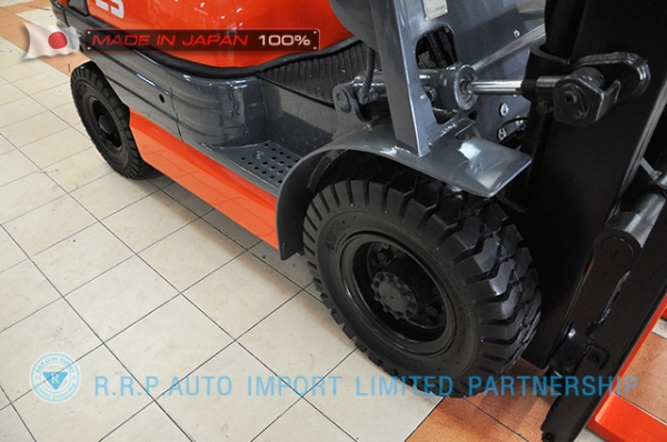 ขายรถโฟล์คลิฟท์มือสอง TOYOTA รุ่น 6FD25-10907 ราคา 385,000 บาท นำเข้าจากประเทศญี่ปุ่น 100\% ไม่เคยใช้งานในไทย