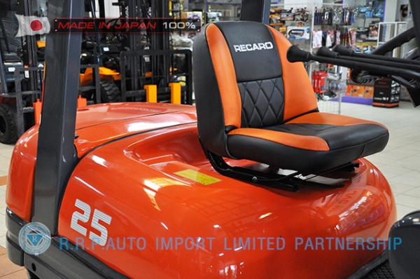 ขายรถโฟล์คลิฟท์มือสอง TOYOTA รุ่น 6FD25-10907 ราคา 385,000 บาท นำเข้าจากประเทศญี่ปุ่น 100\% ไม่เคยใช้งานในไทย