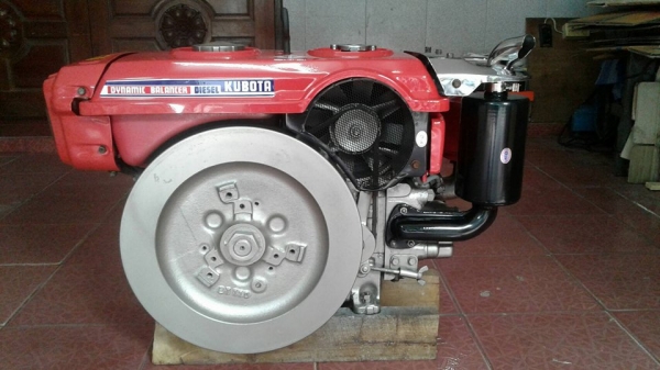 ขาย Kubota ET110  รุ่นใหม่ เครื่องสภาพสวยมาก เครื่องติดนิ่ม รับประกัน 2 เดือน 22,000 บาท