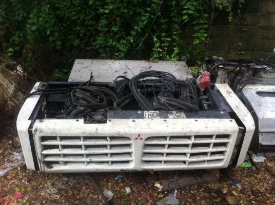 ขายเครื่องเย็นรถบรรทุกราคาอะไหล่!!!!!