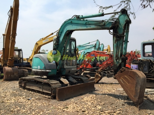รถขุดเก่านอก KOBELCO SK75UR  สภาพดี