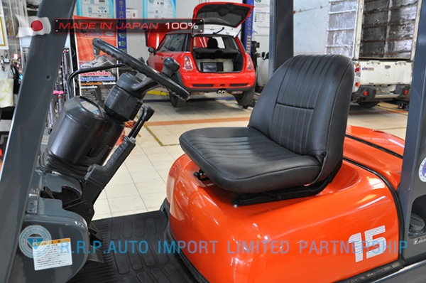 ขายรถโฟล์คลิฟท์มือสอง TOYOTA รุ่น 6FG15-12482 ราคา 175,000 บาท นำเข้าจากประเทศญี่ปุ่น 100\% ไม่เคยใช้งานในประเทศไทยย