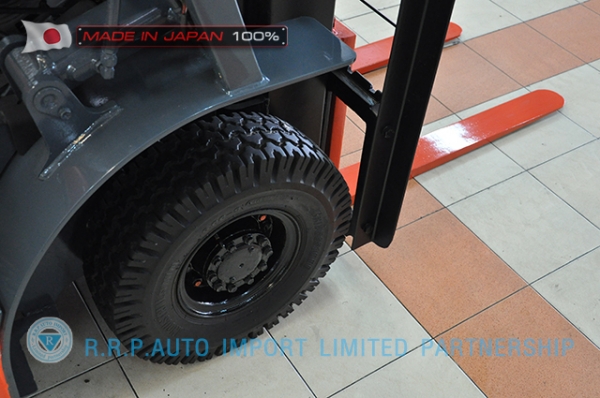 ขายรถโฟล์คลิฟท์มือสอง TOYOTA รุ่น 6FG15-12482 ราคา 175,000 บาท นำเข้าจากประเทศญี่ปุ่น 100\% ไม่เคยใช้งานในประเทศไทยย