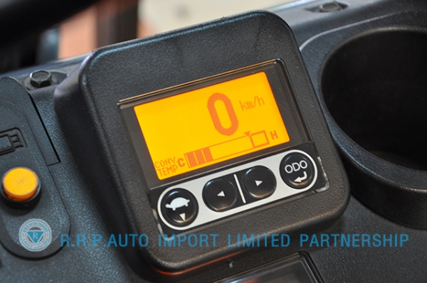 ขายรถโฟล์คลิฟท์มือสอง TOYOTA รุ่น 8FGL15-33042 255,500 บาท นำเข้าจากประเทศญี่ปุ่น 100\% ไม่เคยใช้งานในไทย