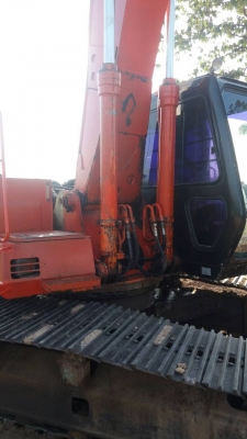 ขาย 435,000 HITACHI EX 200-2 เครื่องดี ปั้มแรง ช่วงล่างดีรถสวยพร้อมใช้ 090-772-3710 090-772-3708 ขาย 435,000 HITACHI EX 200-2 เครื่องดี ปั้มแรง ช่วงล่างดีรถสวยพร้อมใช้ 090-772-3710 090-772-3708