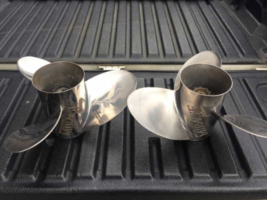 ขายใบพัด สแตนเลส หมุนซ้าย_ขวา สวยๆสองชุด