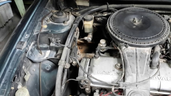 มาสด้า 323