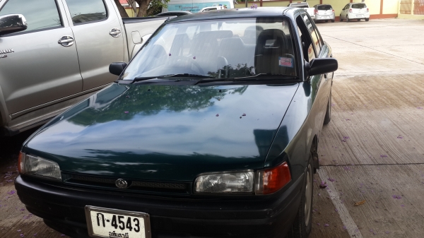 มาสด้า 323