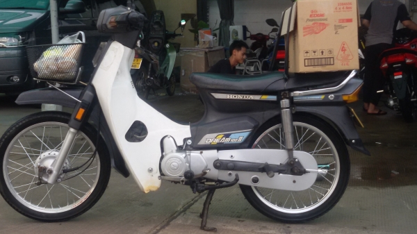 ฮอนด้าดรีม 100cc คุรุสภา