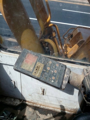 ขายรถแบคโค PC200-5 สภาพใช้งาน เครื่องดี ปั้มดี รถสวย ราคาน่าฟังคะ ในราคา600000 บาท ต่อรองได้คะ