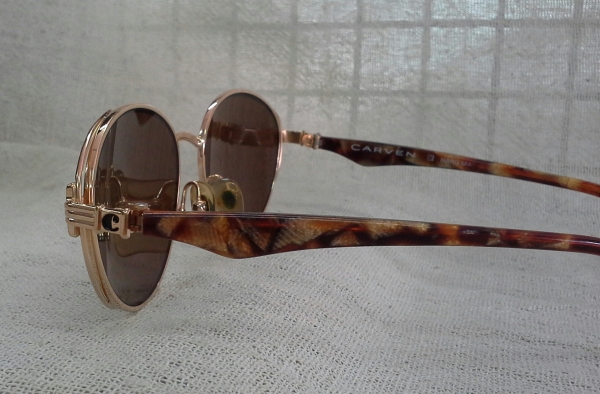 แว่นตานางฟ้าปาริเซียน  Original CARVEN handmade in France