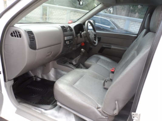 ISUZU D-MAX 2.5 MT ปี 2004 รถสวยพร้อมใช้ จัดไฟแนนซ์ได้ T.086-527-9533