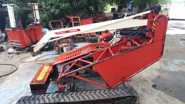 รถกระเช้า เก็บผลไม้ ตัดแต่งสวน สวิงได้ 45 ° รถกระเช้า เก็บผลไม้ ตัดแต่งสวน สวิงได้ 45 °