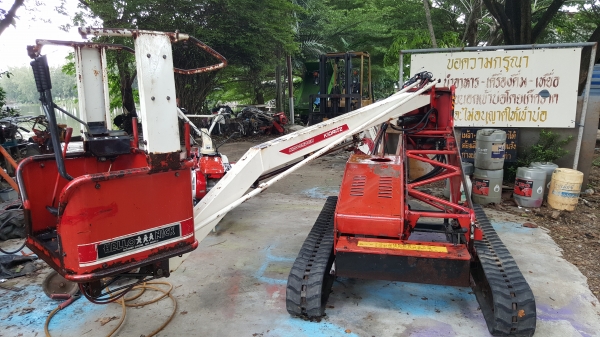 รถกระเช้า เก็บผลไม้ ตัดแต่งสวน สวิงได้ 45 ° รถกระเช้า เก็บผลไม้ ตัดแต่งสวน สวิงได้ 45 °