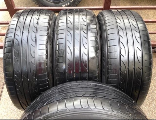 ยาง Dunlop 235 55 18 ปลายปี13 ราคาไม่แพง