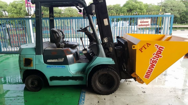 รถโฟล์คลิฟท์มือสอง รถเก่านำเข้า รถนอกนำเข้า รถเก่าจากญี่ปุ่น รถโฟล์คลิฟท์งาเทฮิ้งค์ฟอร์ครถตักยางพาราตักยางก้อนตักขี้ยาง