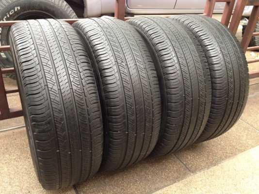 ยาง Michelin 265 70 16 ปี13 ดอกเยอะ ราคาไม่แพง