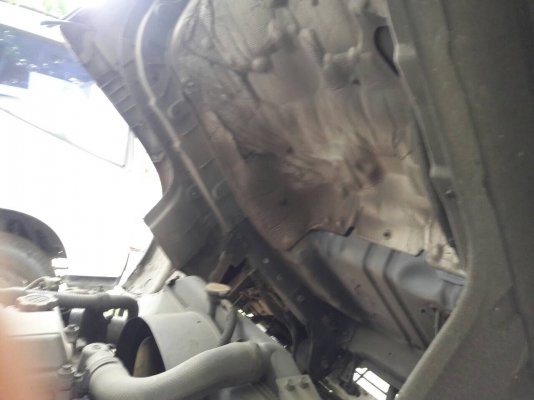 รถฮีโน่ 6 ล้อ ( ตู้แห้ง ) 170 แรงม้า. ปี 50. สนใจติดต่อ 081 - 6079515 รถฮีโน่ 6 ล้อ ( ตู้แห้ง ) 170 แรงม้า. ปี 50. สนใจติดต่อ 081 - 6079515