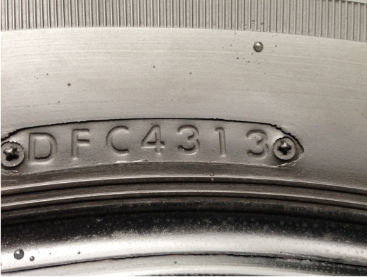 ยาง Bridgestone 265 70 16 ปลายปี13 ราคาไม่แพง