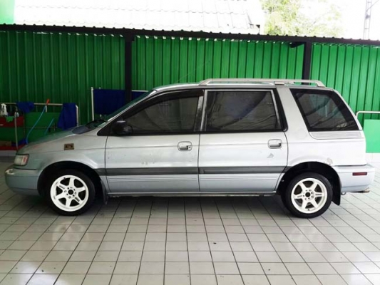 Mitsubishi space wagon 2.0 ปี 95 รถครอบครัวเอนกประสงค์ Mitsubishi space wagon 2.0 ปี 95 รถครอบครัวเอนกประสงค์