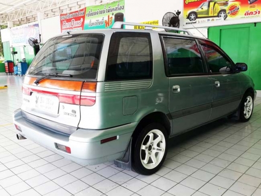 Mitsubishi space wagon 2.0 ปี 95 รถครอบครัวเอนกประสงค์ Mitsubishi space wagon 2.0 ปี 95 รถครอบครัวเอนกประสงค์