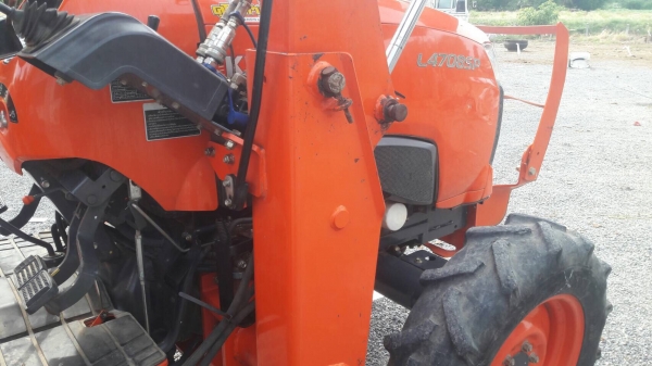 ขายรถไถคูโบต้าL4708SPพร้อมบุ้งกี๋ สภาพเดิมๆราคา485,000บาท