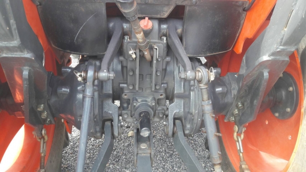 ขายรถไถคูโบต้าL4708SPพร้อมบุ้งกี๋ สภาพเดิมๆราคา485,000บาท