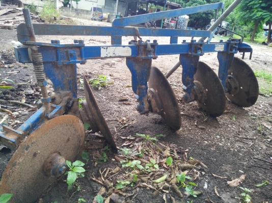 ผานบุกเบิก