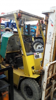 ขายรถยกkomatsu FD15-10 เบนซิล ยกได้ 1.5ตันเสาสูง 3เมตร ยางดี 4เส้น รถนอก นำเข้าไม่เคยใช้งานในเมืองไทย