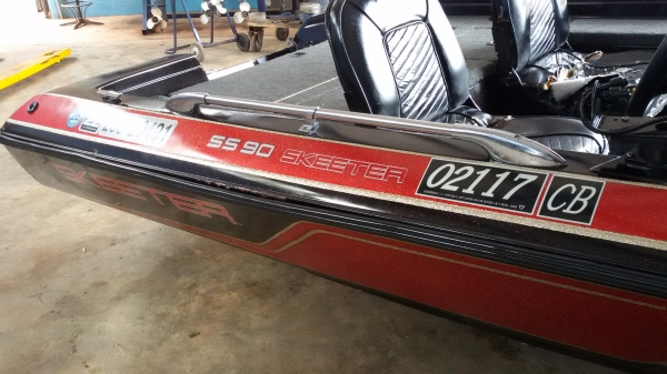 SKEETER SS 90 ลำใหญ่สวยๆ เรือเปล่า มีคอนโซนชุดพวงมาลัย ระบบควบคุมน้ำใช้งานได้ปกติ SKEETER SS 90 ลำใหญ่สวยๆ เรือเปล่า มีคอนโซนชุดพวงมาลัย ระบบควบคุมน้ำใช้งานได้ปกติ