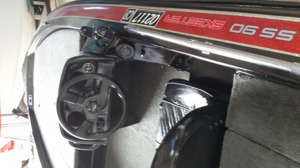 SKEETER SS 90 ลำใหญ่สวยๆ เรือเปล่า มีคอนโซนชุดพวงมาลัย ระบบควบคุมน้ำใช้งานได้ปกติ SKEETER SS 90 ลำใหญ่สวยๆ เรือเปล่า มีคอนโซนชุดพวงมาลัย ระบบควบคุมน้ำใช้งานได้ปกติ