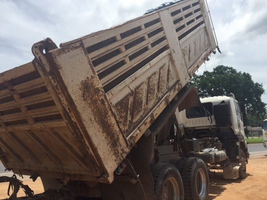 HINO 380 ปี 56  พ่วงแม่ลูกสามมิตร     (มี 4ชุด )  ราคา     2,750,000