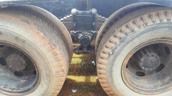 ขาย หัวคัสซี ISUZU จัมโบ้ เพลาเดียว เครื่อง 6HE1 195 แรงม้า คัสซีสวยตลอดเส้น ช่วงล่างดี เบรคทิฟฟี่ชุดใหญ่ ทะเบียนพร้อมโอน