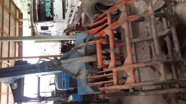 ขายรถไถฟอร์ด6600 T5 เดิมๆ ติดคีบ