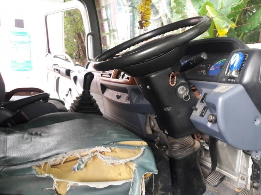 รถฮีโน่ 6 ล้อ FC4J 150 แรงม้า. ปี 46.     สนใจติดต่อ  081 - 6079515